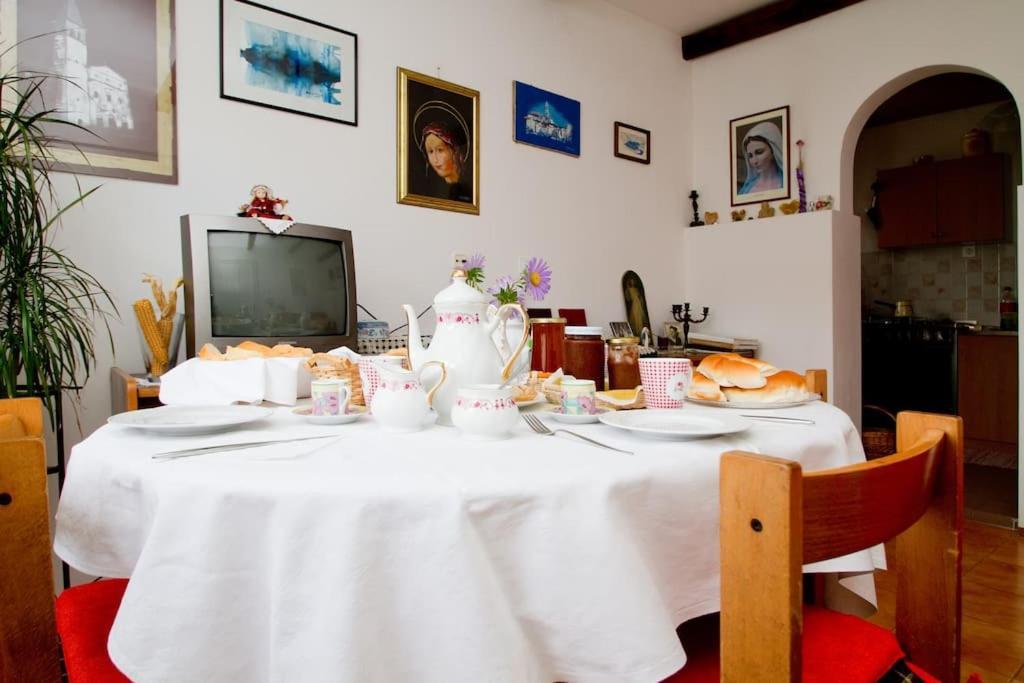 Cozy Rooms In Nature, Perfect For Relax 伊利尔斯卡比斯特里察 外观 照片